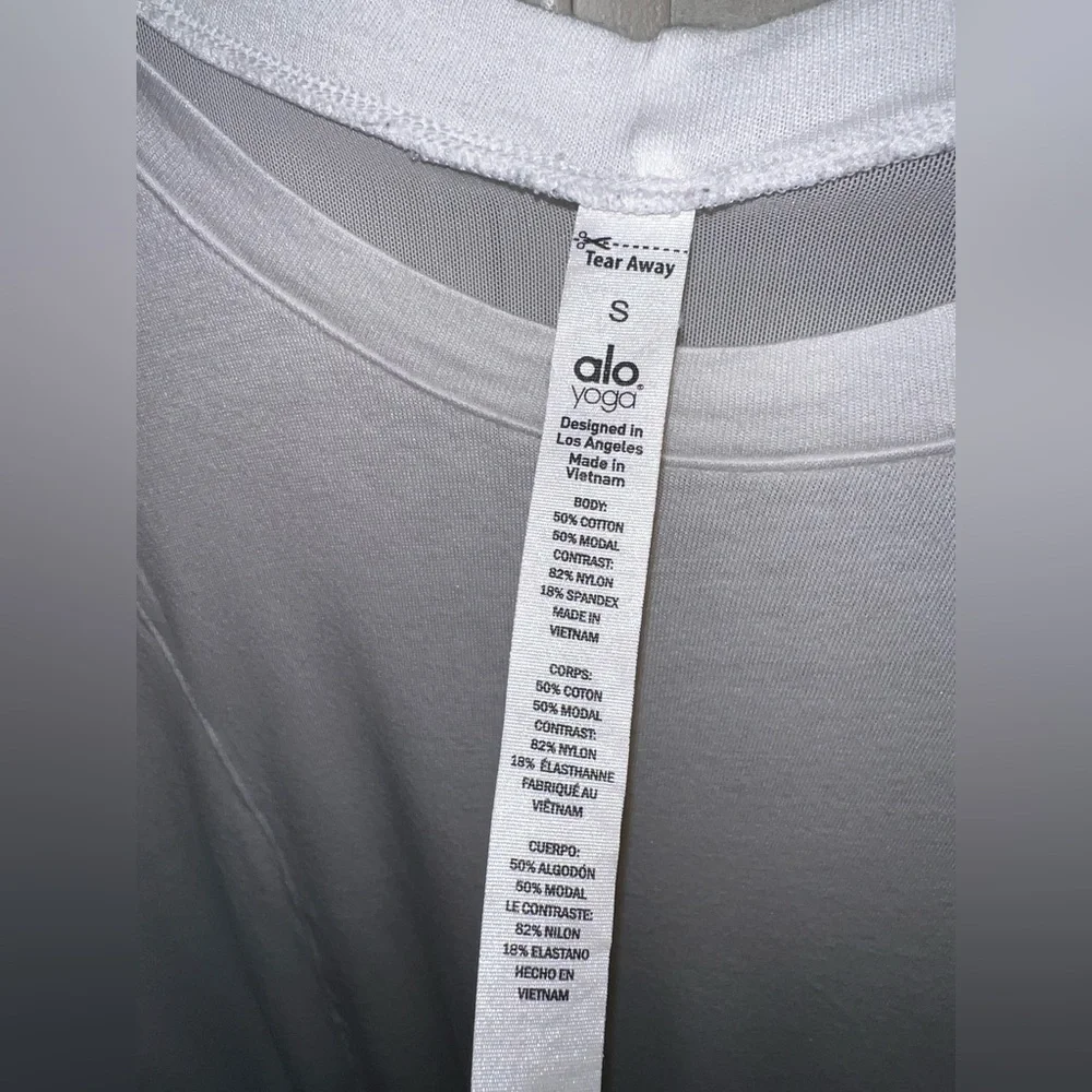 ALO Yoga up sale